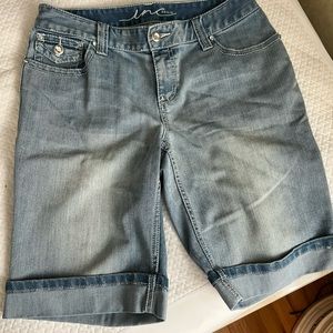 Women’s INC Shorts